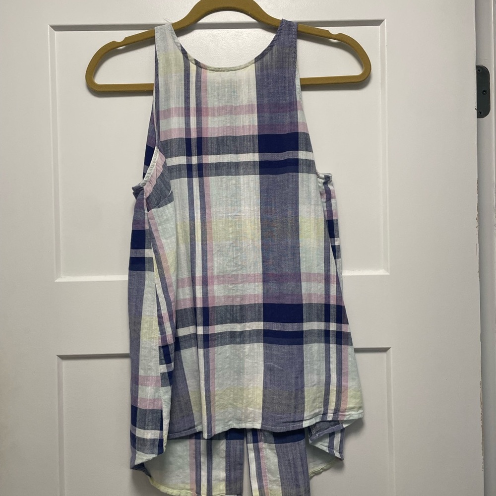 Plaid Sleeveless Women's Top